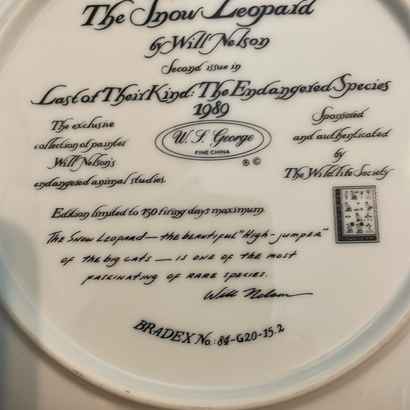 The Snow Leopard Will Nelson Vintage Last of Their Kind Endangered Species Plate - Picture 6 of 13